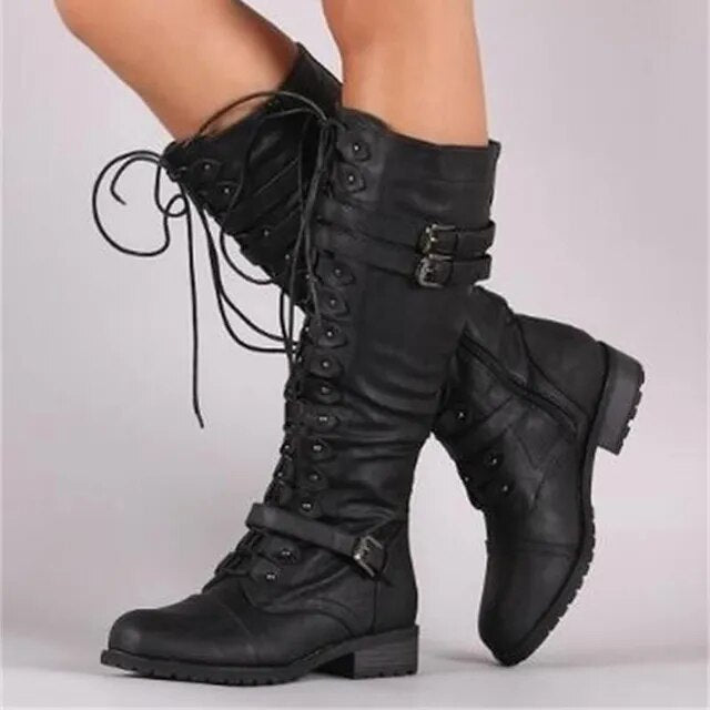 Black Boots Women's Retro Lace-Up Style in Black