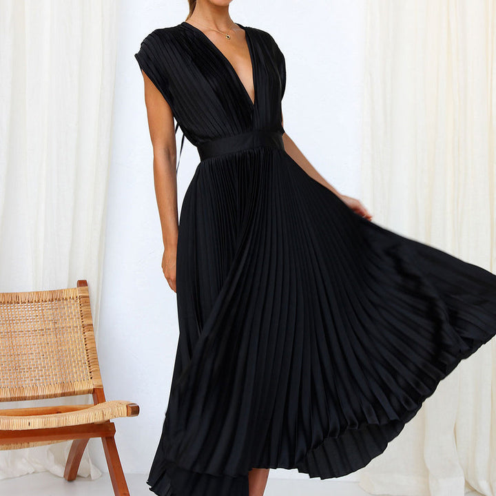 Boho Fall Wedding Guest Midi Dress in Black 2