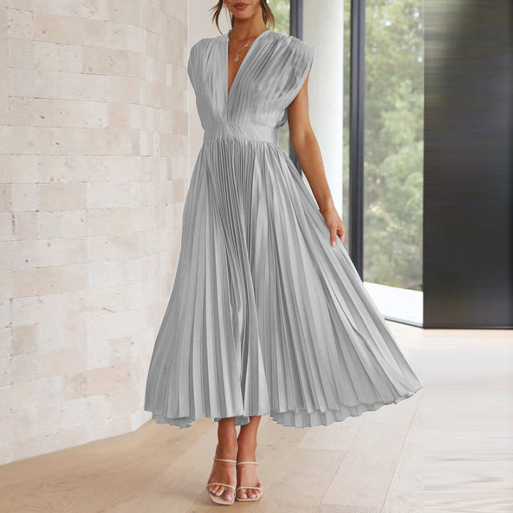 Boho Fall Wedding Guest Midi Dress in Grey 1