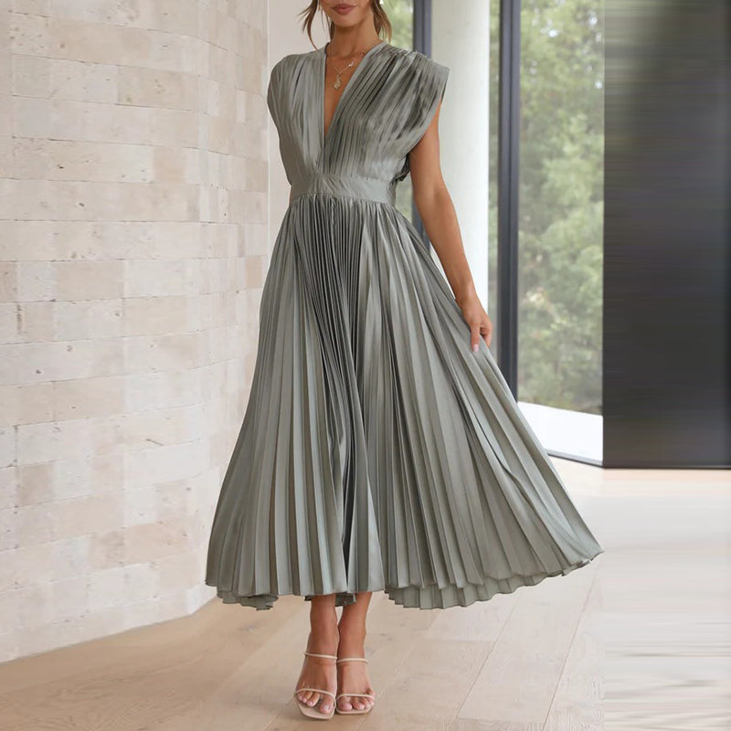 Boho Fall Wedding Guest Midi Dress in Grey 3