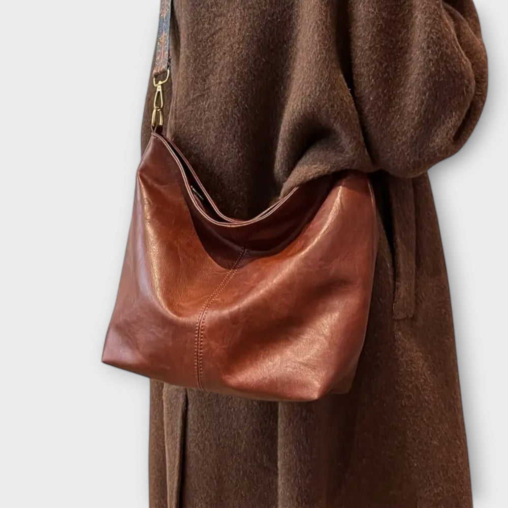 Bree Shoulder Bag with a Unique Strap Foto 2