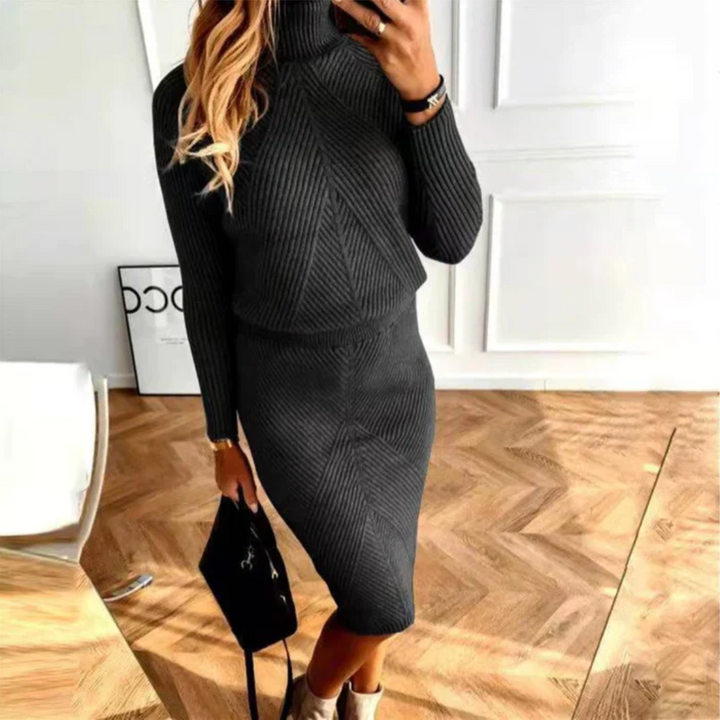 Dot Chunky Knit Dress with Roll Neck Foto 1