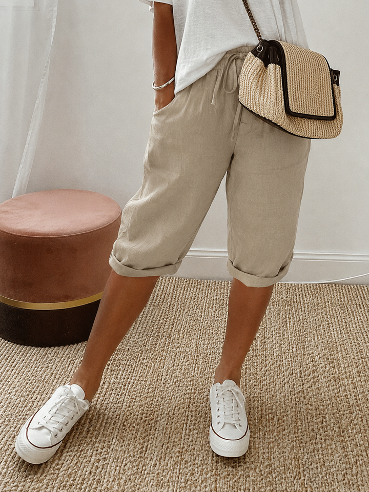 Effortless Pocket Shorts in Beige