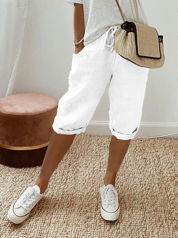 Effortless Pocket Shorts in White