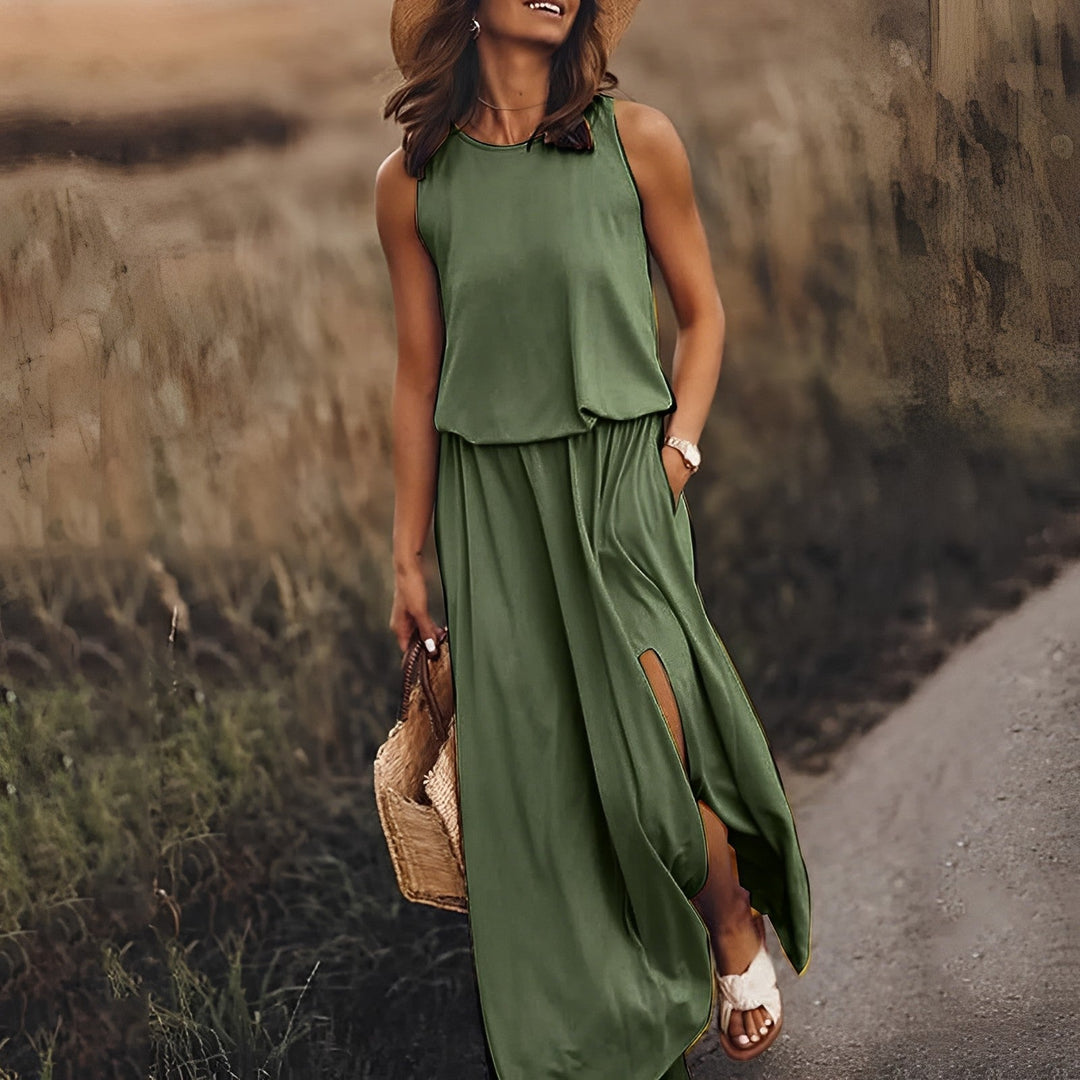 Elegant Summer Maxi Dress in Dark Green