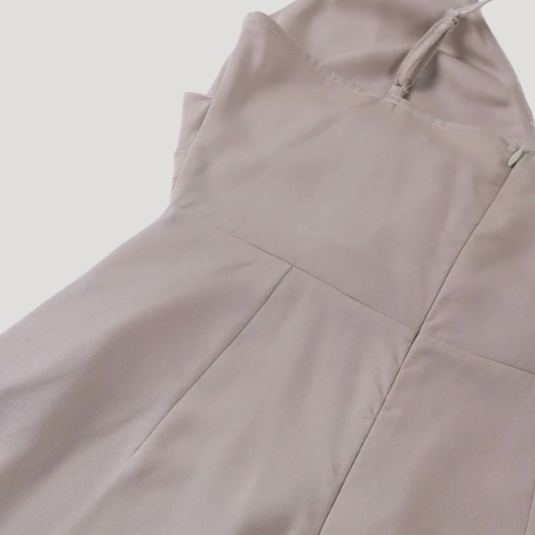 Emily Maxi Wedding Guest Dress with Side Slit Foto 3