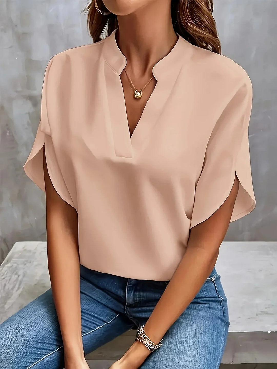 Fifi Blouse with V-Neck and Split Sleeves Foto 6