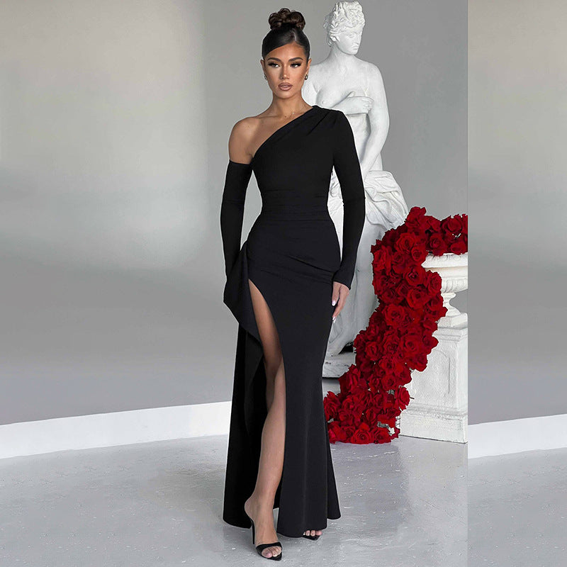 Freya Black One-Shoulder Evening Dress with High Slit Foto 1