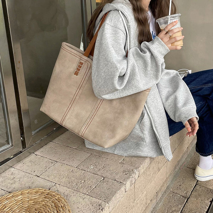 Immy Minimalist Tote Bag in Faux Leather Foto 2
