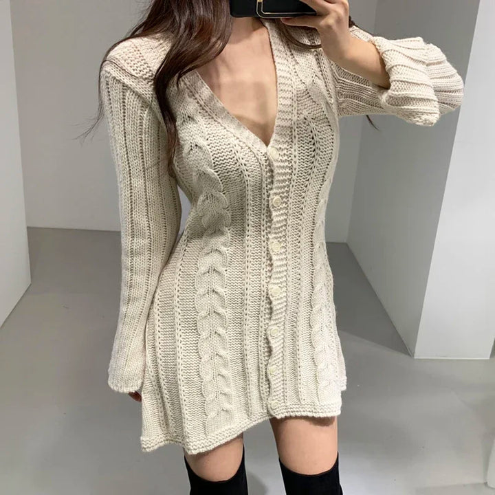 Knitted Dress for Women with Cable Pattern (3)