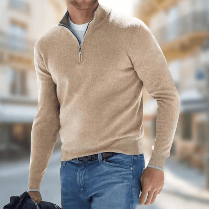 Men's Breathable Pullover for Autumn Layering in Brown