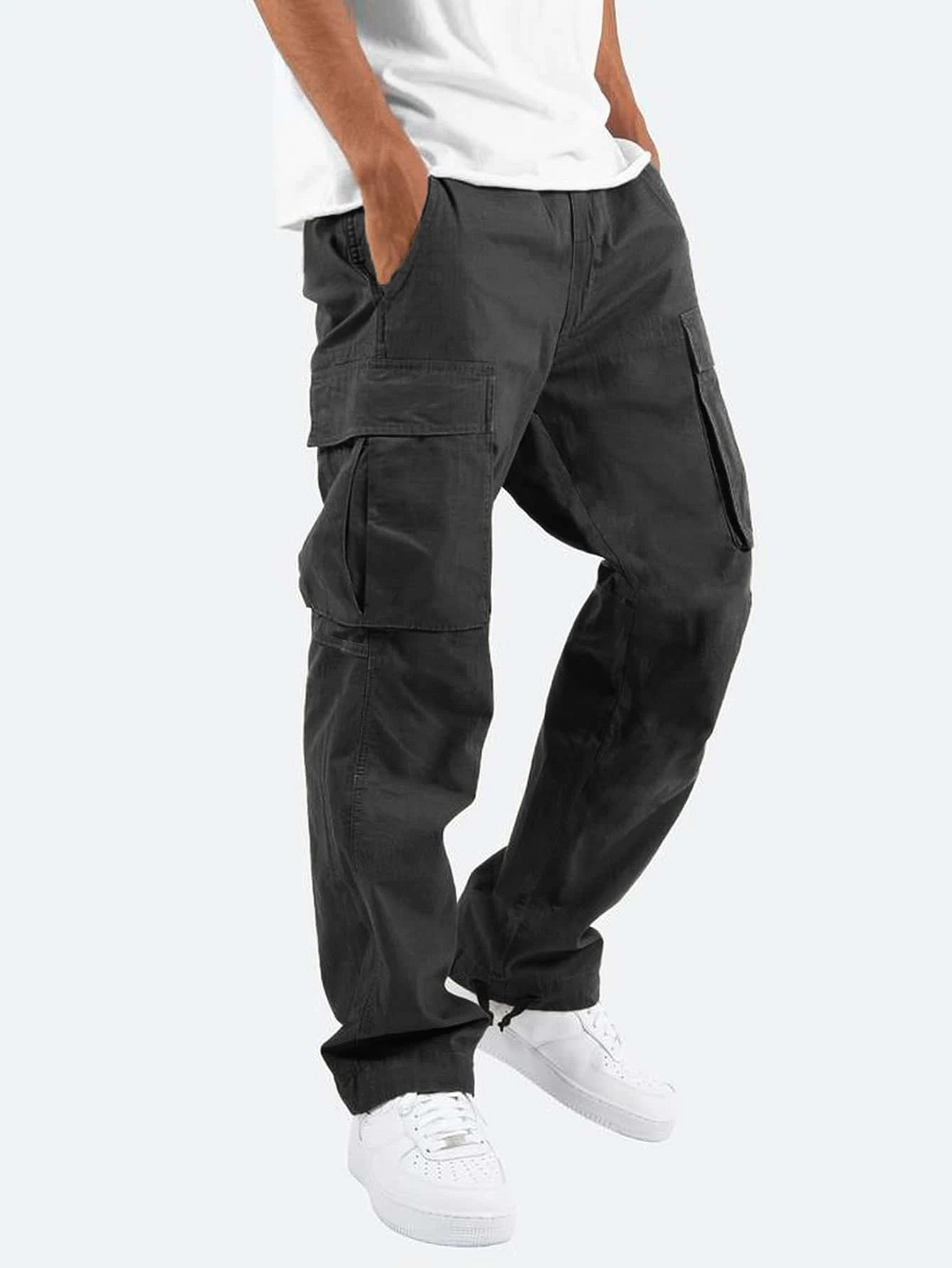 Men's Casual Cargo Hose with Loose Fit in Black