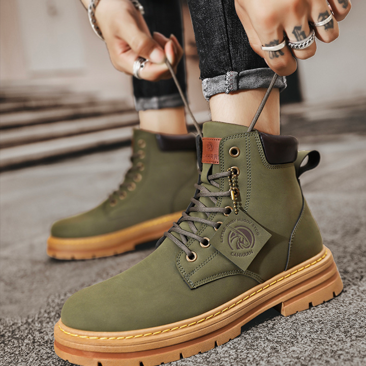 Men's Hiking Boots for Autumn Adventures (4)