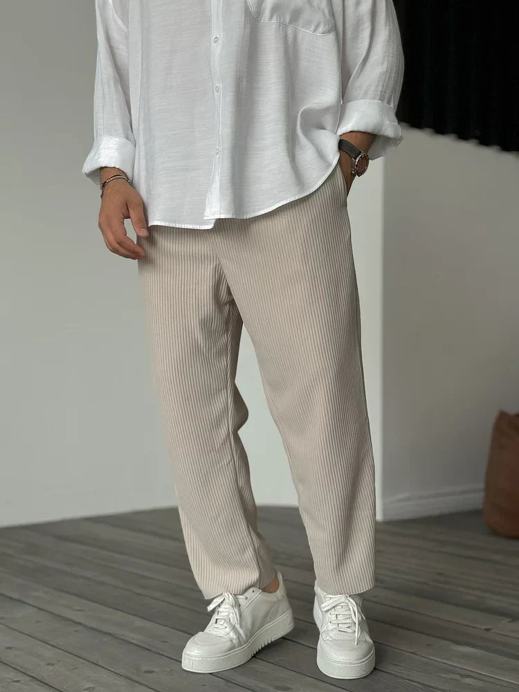 Men's Soft Luxury Trousers for Everyday Elegance in Beige