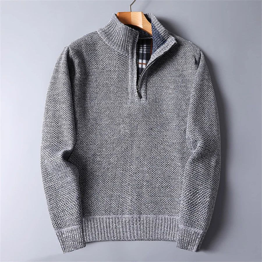 Men's Tailored Quarter-Zip Pullover in Light Grey
