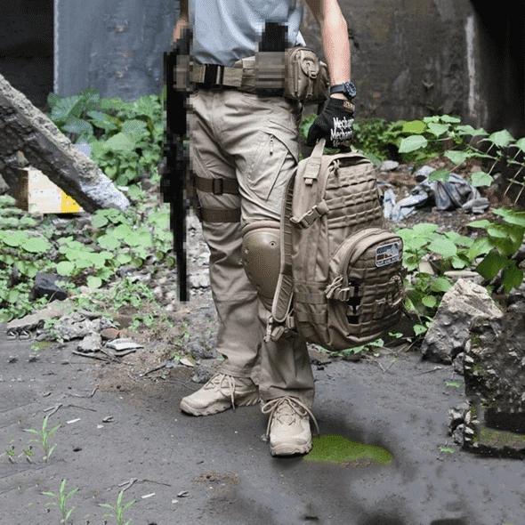 Men's Waterproof Cargo Trousers for Adventure (10)
