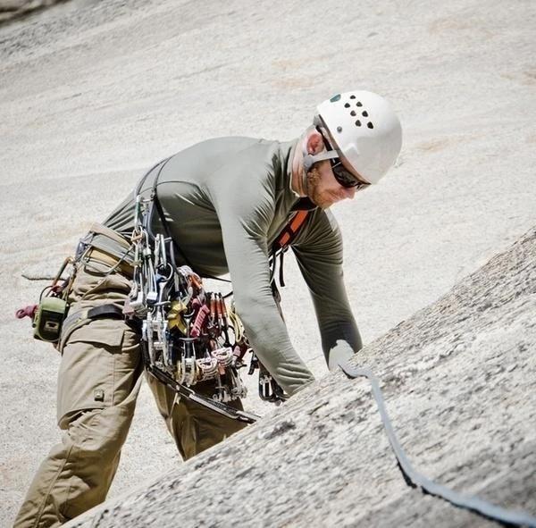 Men's Waterproof Cargo Trousers for Adventure (9)
