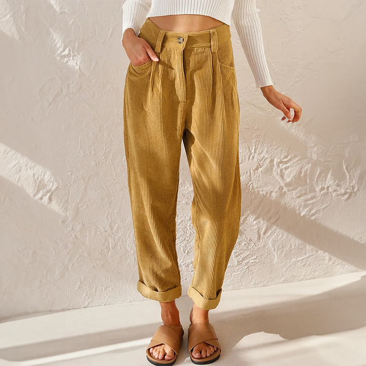 Nadia Pleated Summer Trousers in a Tapered Fit Foto 1