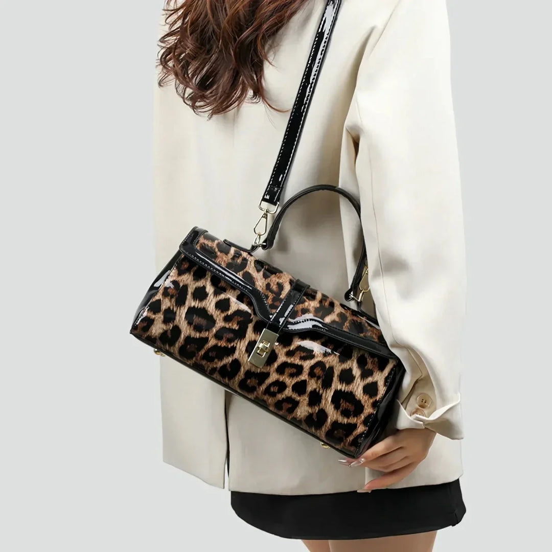 Patent Leather Tote Bag with Leopard Pattern (3)