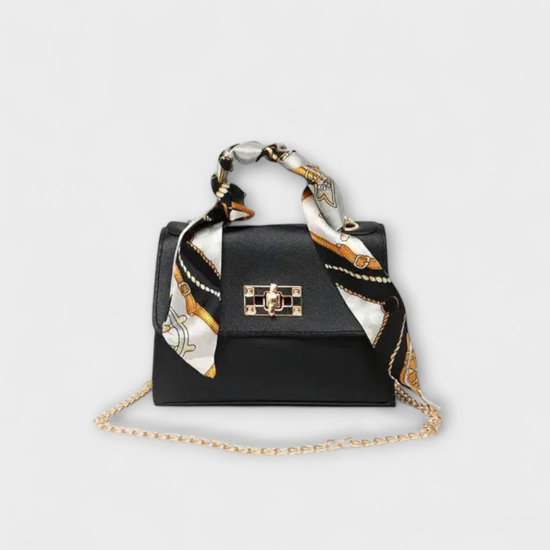 Refined Leather Tote Bag for Everyday Wear in Black