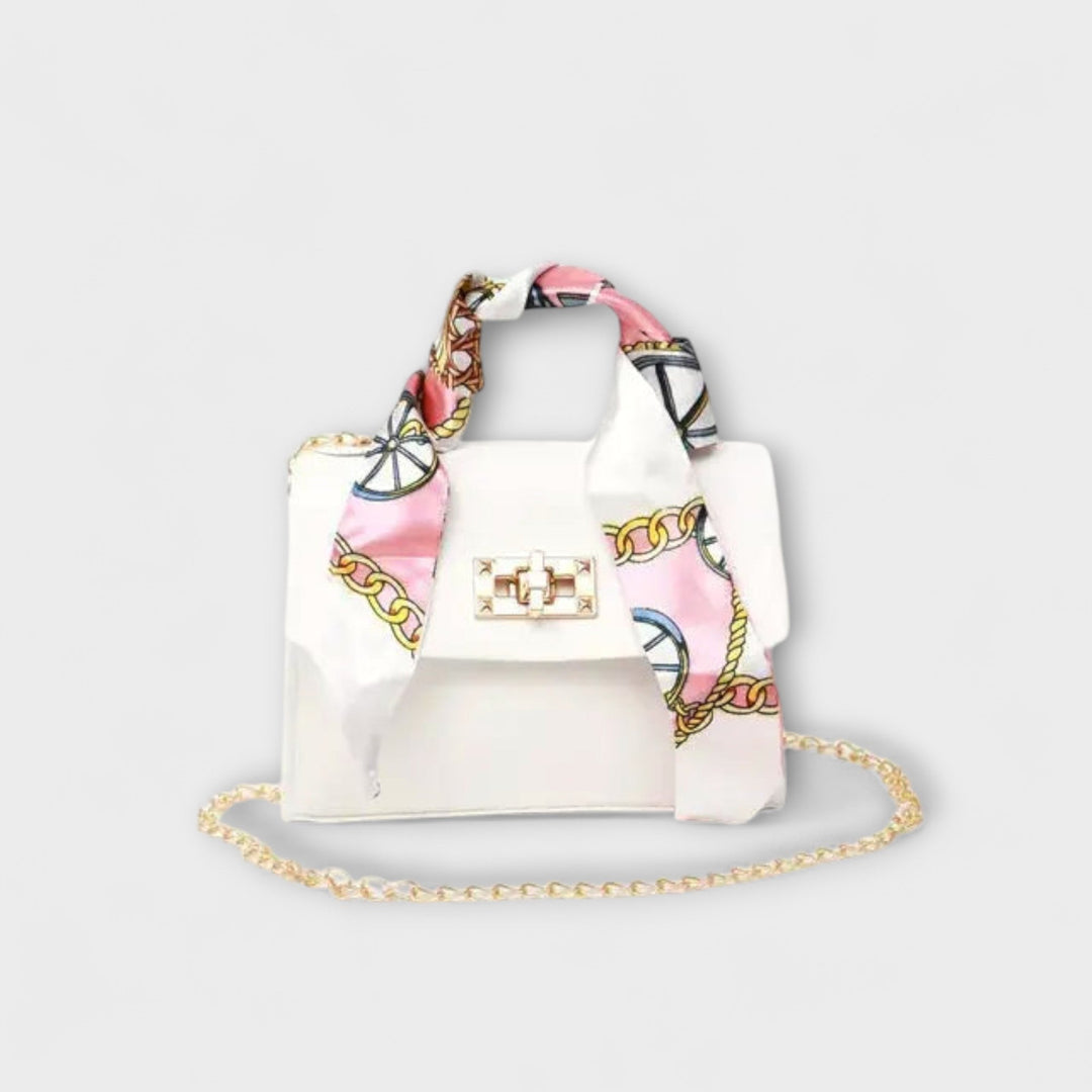 Refined Leather Tote Bag for Everyday Wear in White