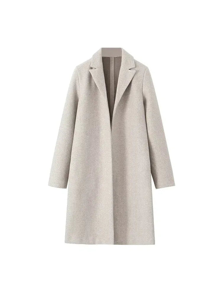 Structured Women's Wool Coat for Autumn (8)
