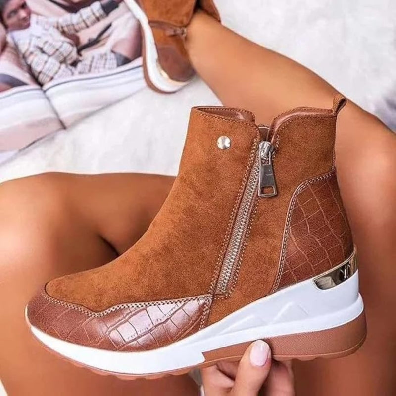 Women's Black Boots Leather Everyday in Brown