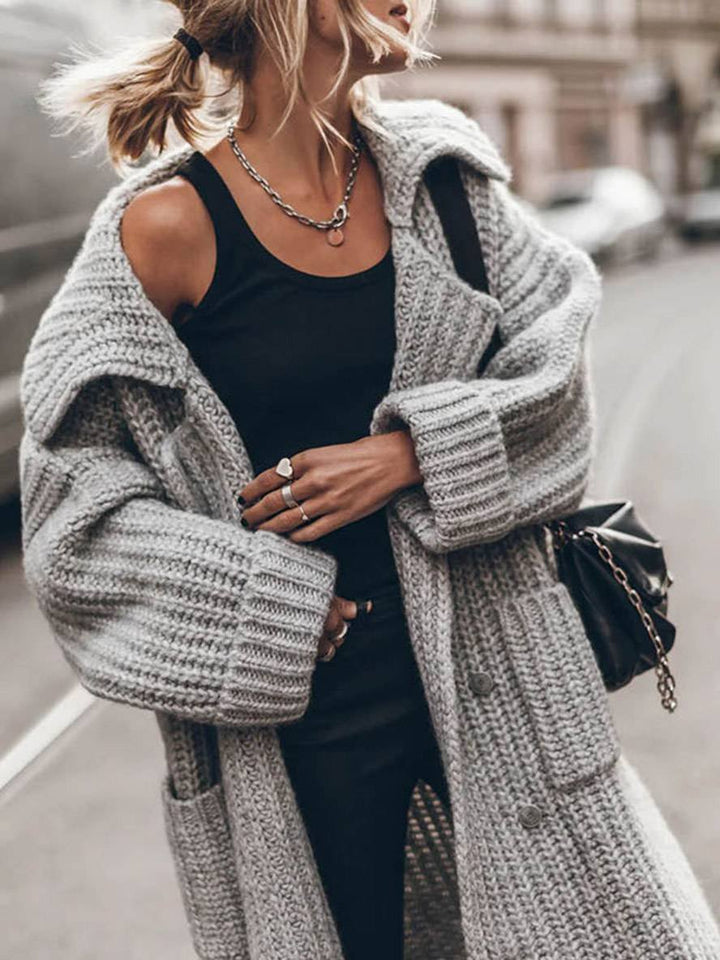Women's Black Cardigan in Oversized Ribbed Knit (4)