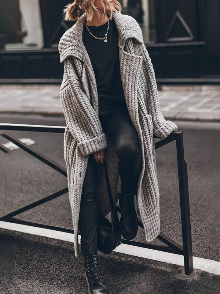 Women's Black Cardigan in Oversized Ribbed Knit in Grey