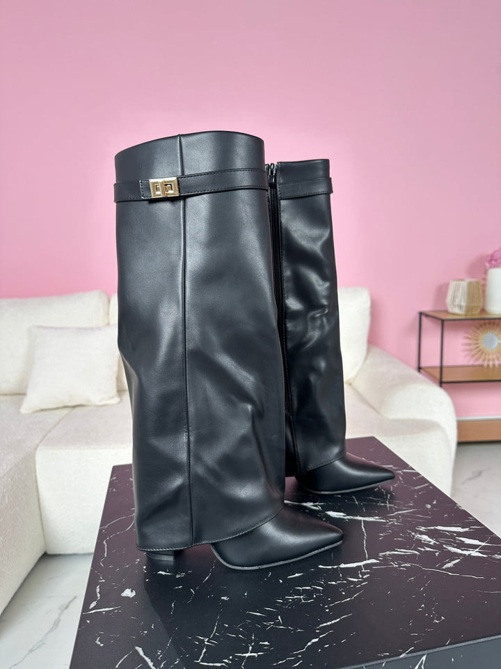 Women's Black Pointed Leather Knee High Boots (3)