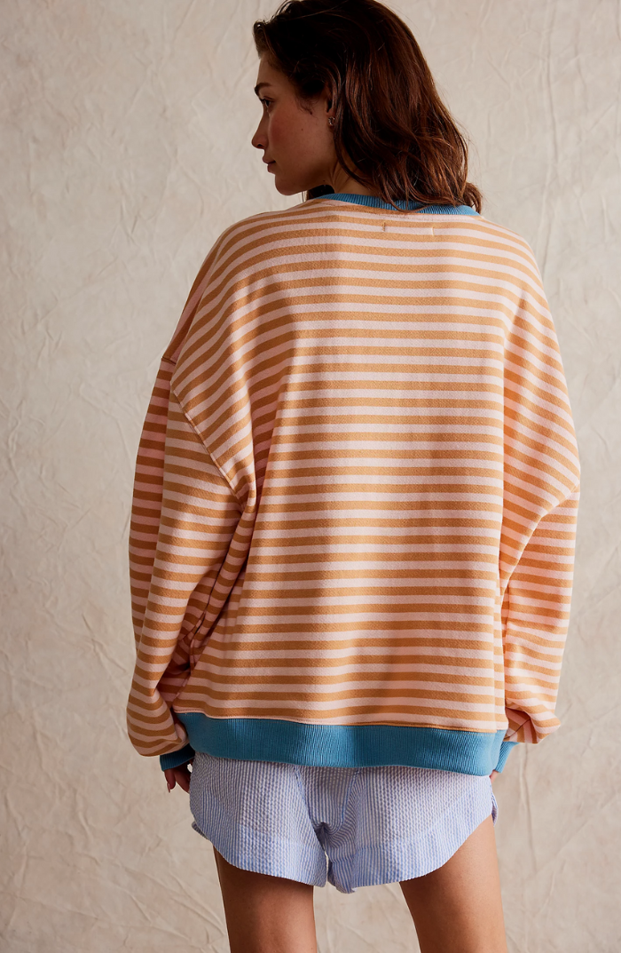 Women's Bold Striped Oversized Pullover (12)