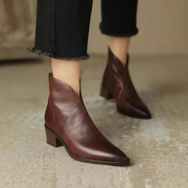 Women's Boots with Low Heels for Everyday in Brown