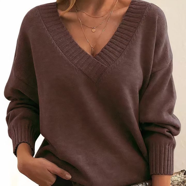 Women's Cashmere Sweater with Elegant V-Neckline in Brown