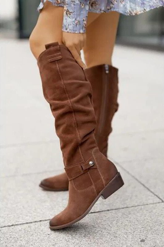 Women's Casual Knee-High Leather Boots in Brown