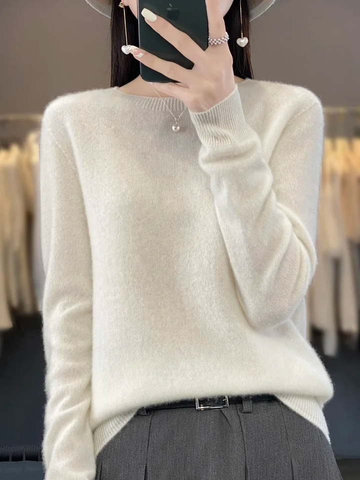 Women's Casual Knit Crewneck Sweater in White