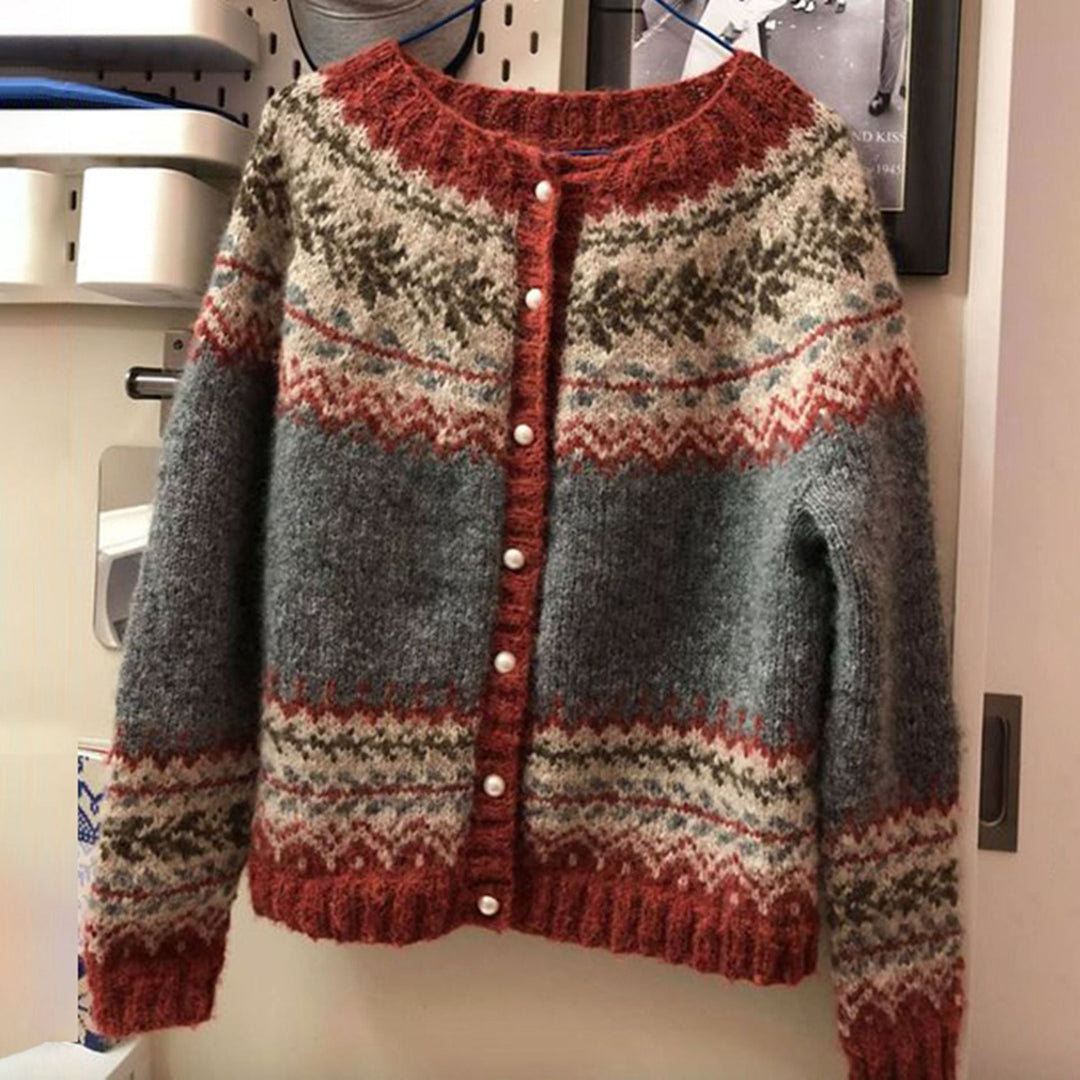Women's Classic Cardigan in Soft Knit in Grau (fast ausverkauft)