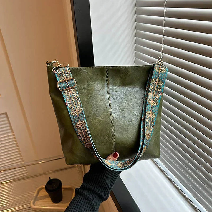 Women's Classic Tote Bag with Adjustable Strap in Green