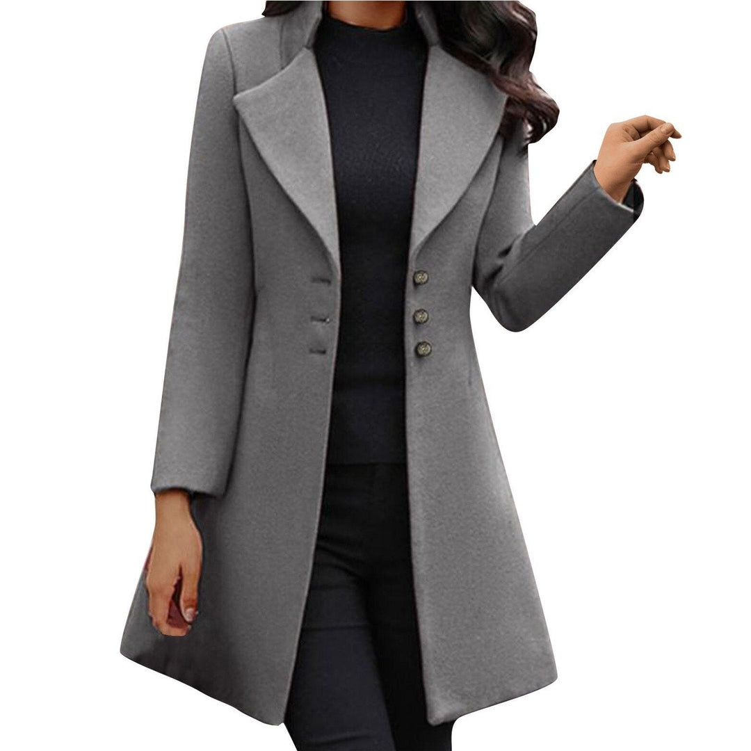 Women's Coat Tailored for Autumn Days in Grey