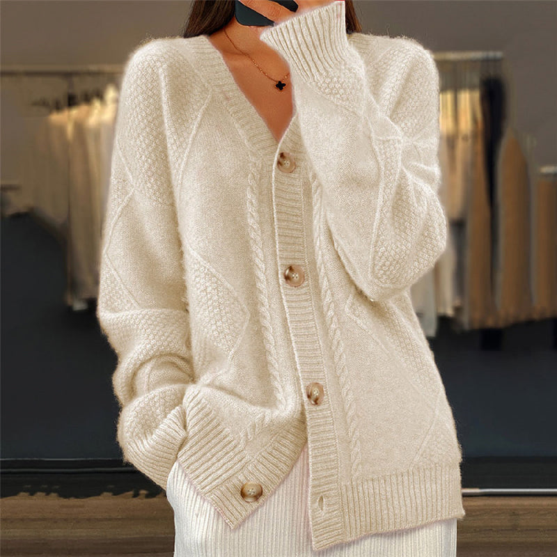 Women's Cozy Cardigan for Everyday Comfort in Beige
