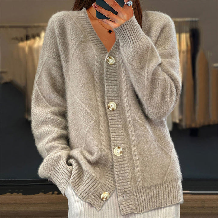 Women's Cozy Cardigan for Everyday Comfort in Grey