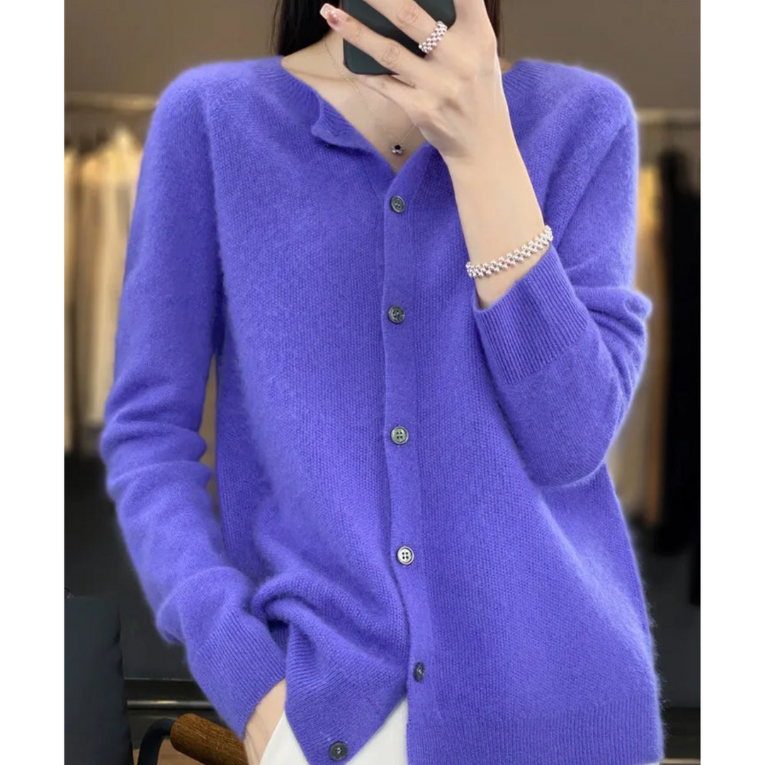 Women's Cozy Crew Neck Pullover for Autumn in Dark Blue