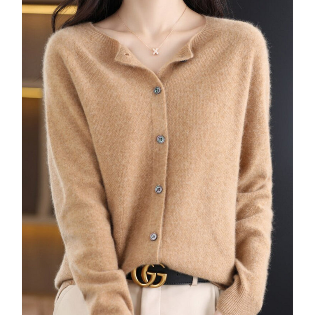 Women's Cozy Crew Neck Pullover for Autumn in Light Brown