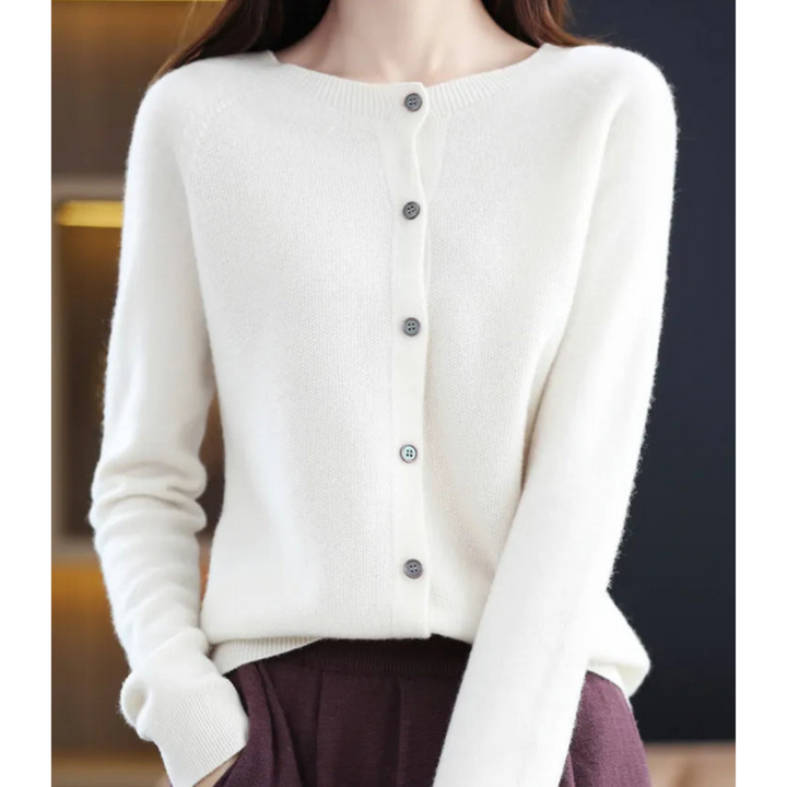 Women's Cozy Crew Neck Pullover for Autumn in White