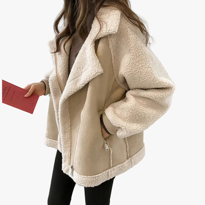 Women's Cozy Faux Shearling Coat for Autumn in Beige