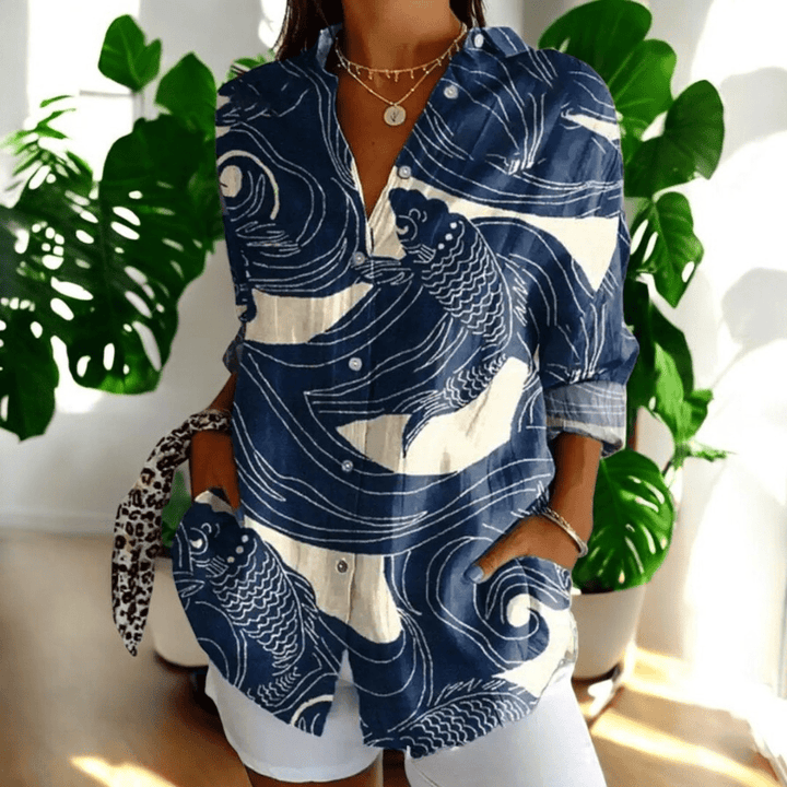 Women's Elegant Blouse in Vintage Floral in Carp