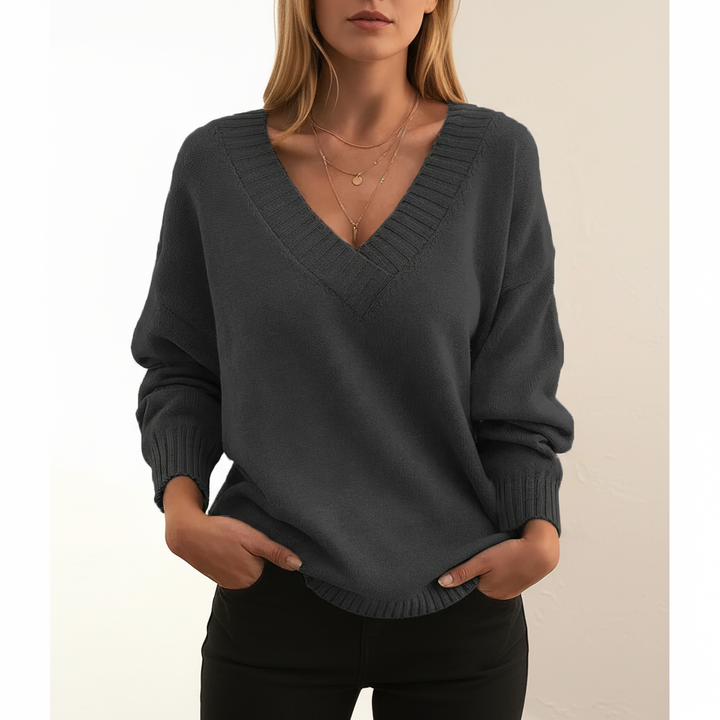Women's Elegant Cashmere Christmas Jumper with V-Neck in Dark Grey