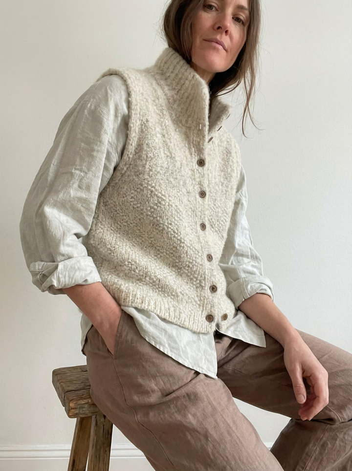 Women's Elegant Knit Cardigan for Layering (2)