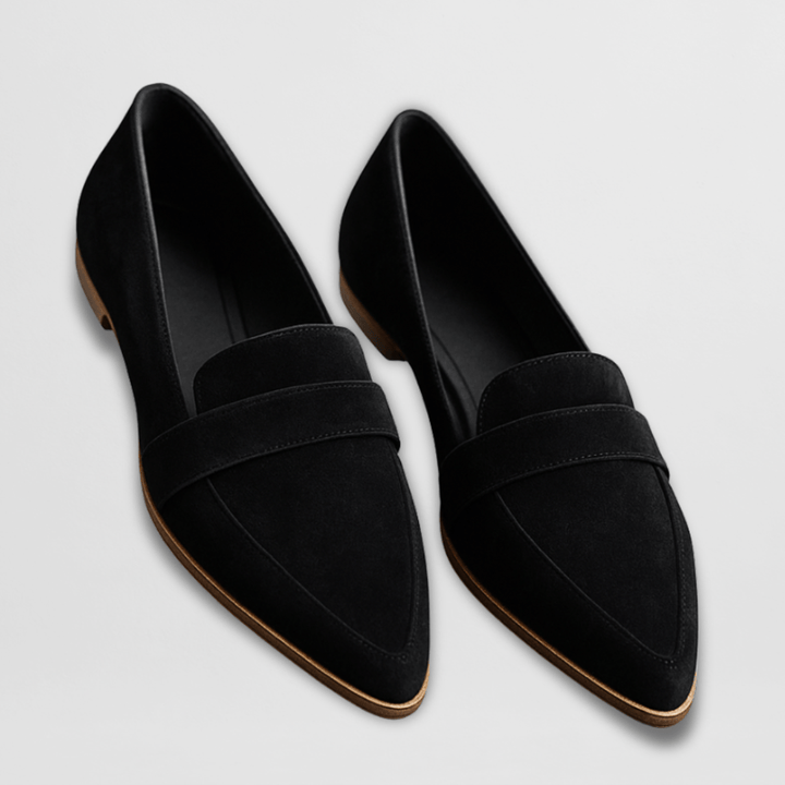 Women's Elegant Pointed Loafer for Spring in Black