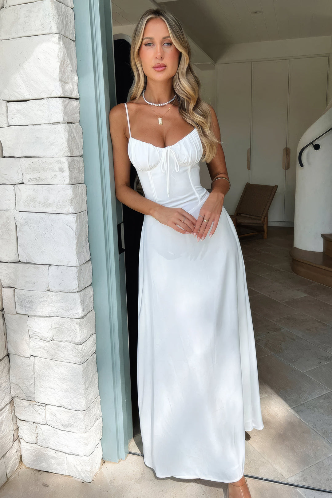 Women's Elegant Summer Dress Maxi in Biały 2