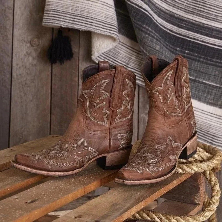Women's Embroidered Leather Cowboy Boots